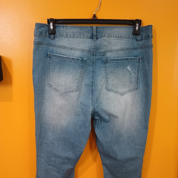 Indigo Fusion Distressed Ankle Cropped Jeans Size 16 - Picture 3 of 12